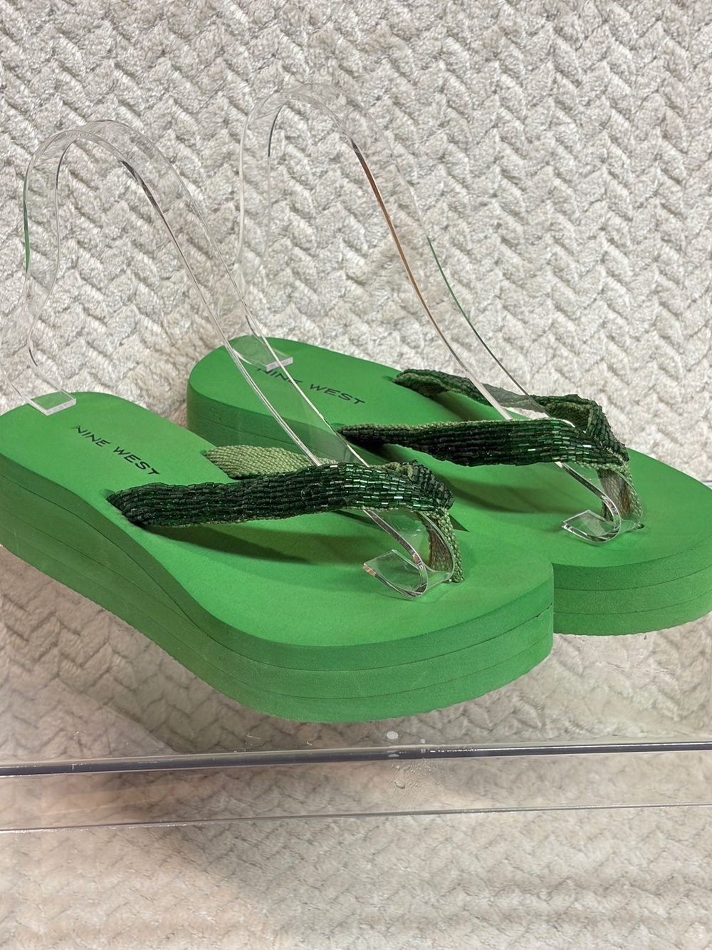 Vintage Nine West Green Beaded Platform Flip Flops Y2K Platform Sandals